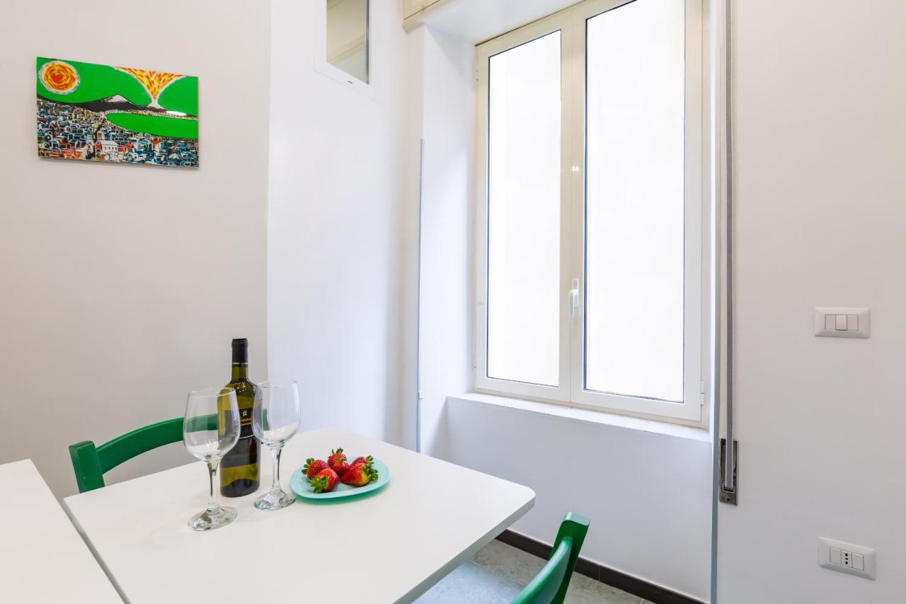 Gelso Complex Studios And Flat By Napoliapartments Nápoles Exterior foto