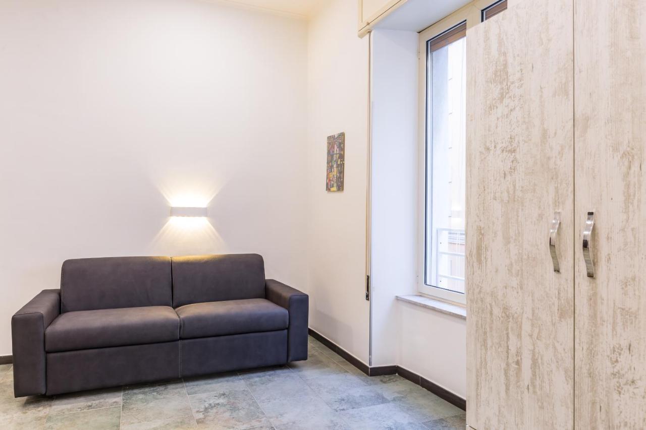 Gelso Complex Studios And Flat By Napoliapartments Nápoles Exterior foto