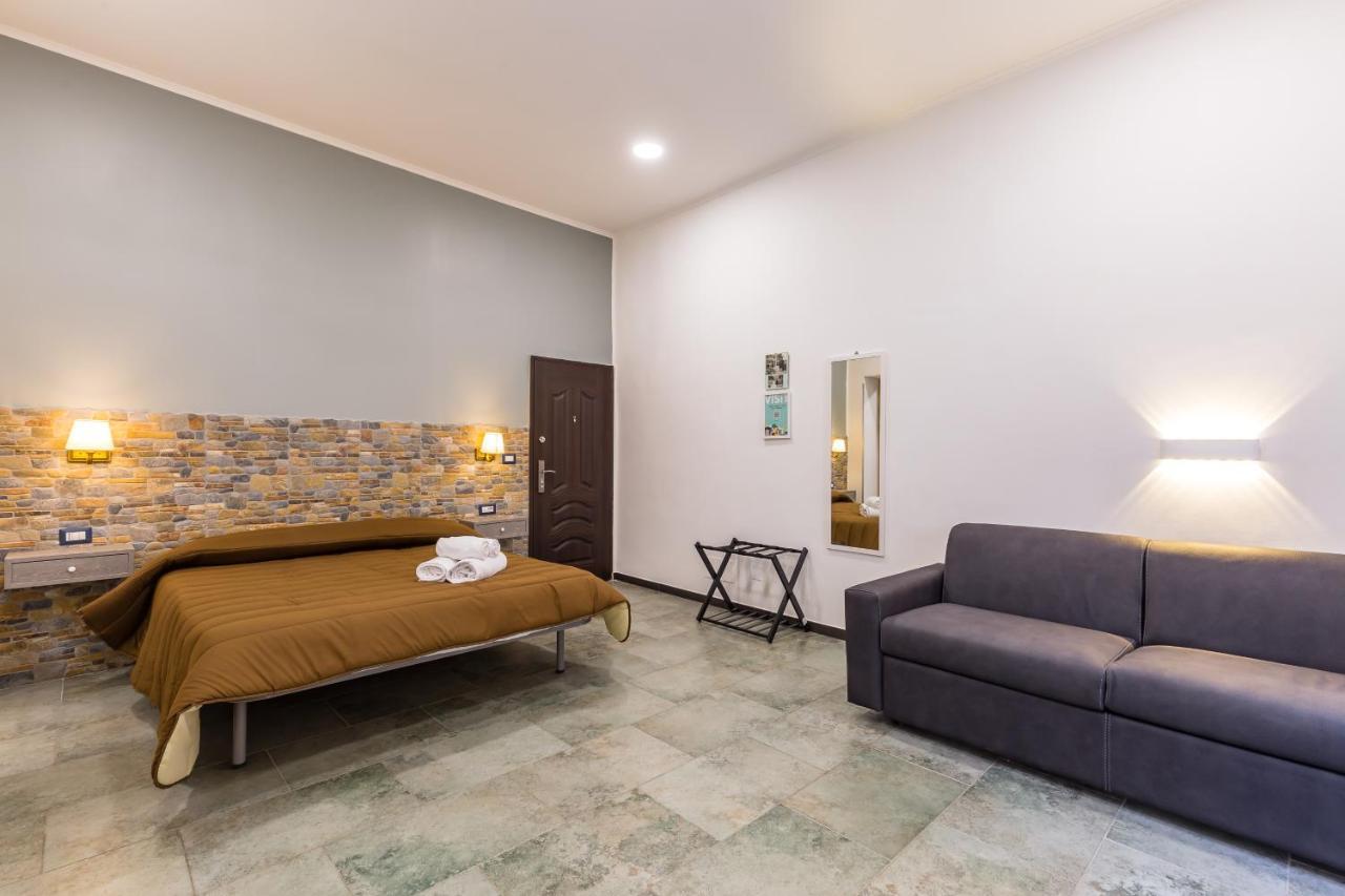 Gelso Complex Studios And Flat By Napoliapartments Nápoles Exterior foto